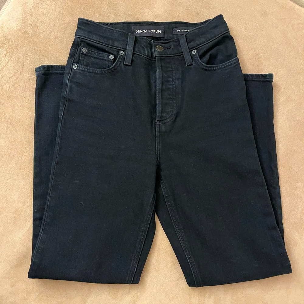 The Arlo Hi-Rise Straight Jean - Picture 2 of 10